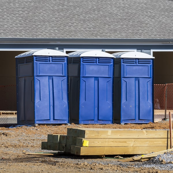 what is the cost difference between standard and deluxe porta potty rentals in Roll Arizona